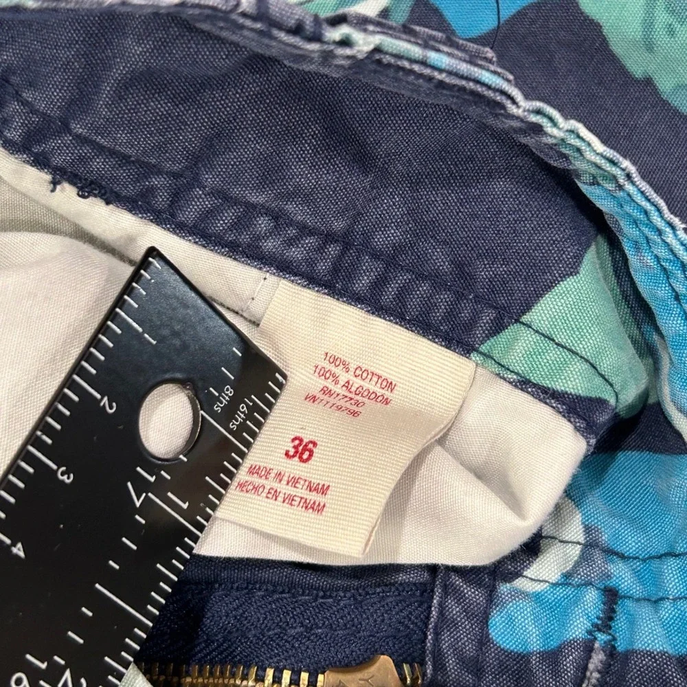 Mossimo Blue Floral Shorts Mens 36